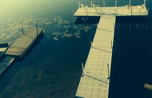 Saratoga Springs Cabin | Saratoga Springs, Lakefront Cabin