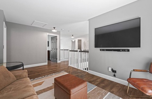 Saratoga Springs House | Saratoga Springs/Lake George/Pool/Hot Tub/Families