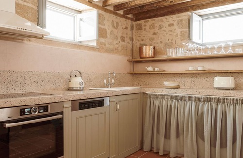 Rhodes Old Town House | Saray - Souterrain - The Saray Monumentale Luxus Villa Altstadt