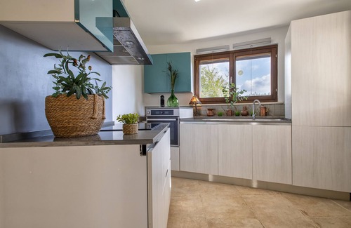 Olmedo Apartment | Sardinia Re - Villa Fioretta Flowers Apartments - Garden Apartment