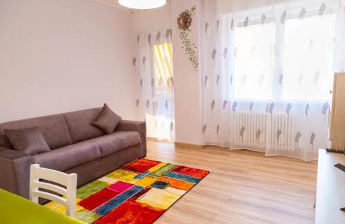 Dugnano Apartment | SAREMY - Home Sweet Home