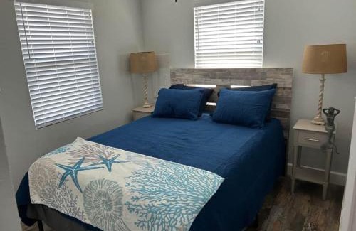 Cedar Lane House | Sargent Barefoot Bungalow