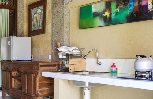 Penestanan Bed & Breakfast | Sari Bamboo Bungalows