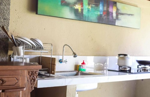 Penestanan Bed & Breakfast | Sari Bamboo Bungalows