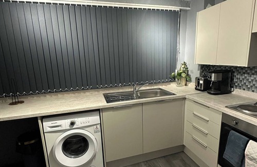 Little Hay House | Sark drive Serenity-Cosy 3BR House in Birmingham