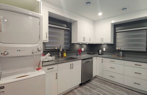 Newton House | Sarla Villa Surrey