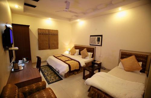 Amritsar Hotel | Sarovar Regency
