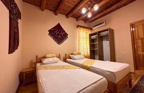 Bukhara Province Bed & Breakfast | Sarrafon Guest House