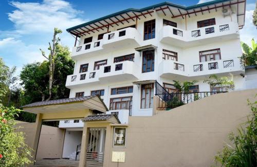 Anniwatta Apartment | SaRu Holiday Apartment - Upto 6 Guests