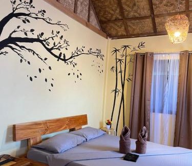 Siquijor House | Saschasplace premium rooms