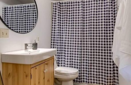 Packwood House | Sasquatch Cabins: Bigfoot