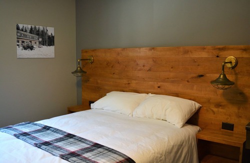 Harrison Mills Hotel | Sasquatch Inn