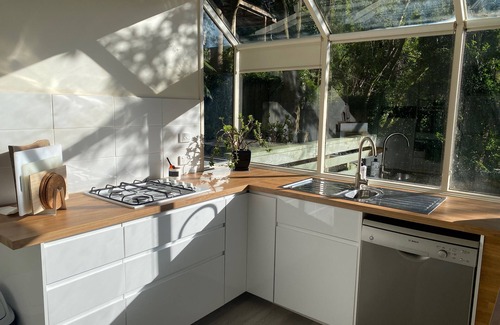 Sassafras House | Sassafras Treehouse in The Dandenong Ranges, Victoria