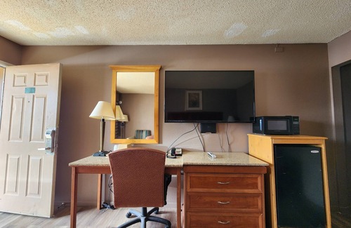 Alamogordo Hotel | Satellite Inn