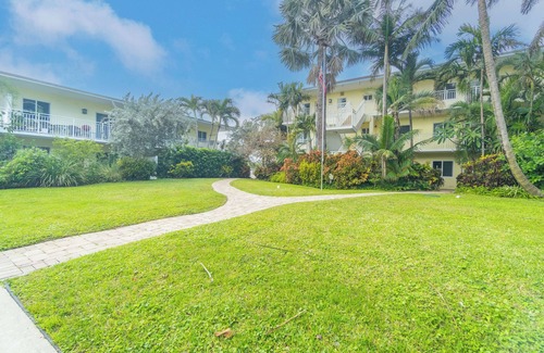 Ocean Ridge Condo | "Satisfy My Soul" Beachfront Condo