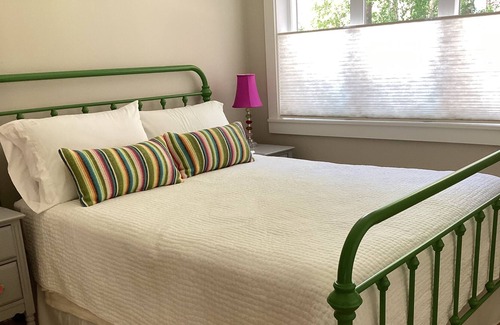 Castine House | Satori Cottage in Historic Castine, Maine