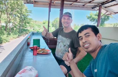 Jerowaru House | Satu Hati Homestay