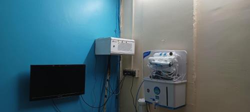 Dwaraka Nagar Hotel | Satya Dormitory