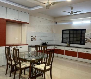 Indore Apartment | Satyabhama HomeStay-Pearl-Luxury two BHK Appartment