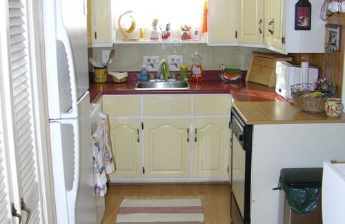 Sauble Beach Cottage | Sauble Beach cottage on a quiet residential street minutes from the beach.