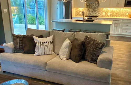 South Bruce Peninsula Cottage | Sauble Shores Waterfront Hideaway