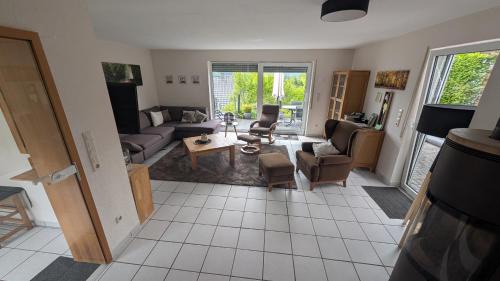 Altena Apartment | SauerlandBlick Ferienwohnung