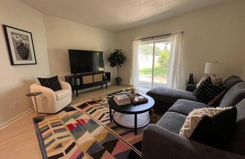 Saugatuck House | Saugatuck - 1 Bedroom - Sleeps 4