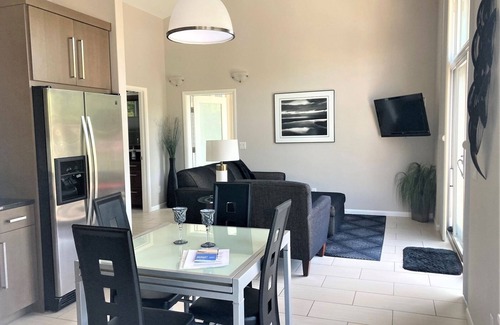 Saugatuck House | Saugatuck Landings Upper Condo