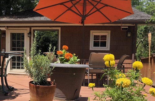 Woodstock House | Saugerties-Woodstock retreat, hot tub, 5 min from Woodstock
