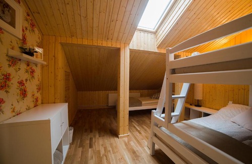 Birzgale House | Saules viesību nams