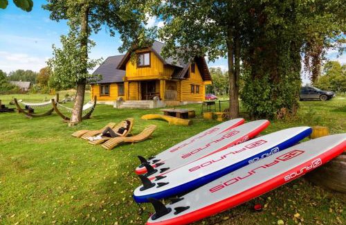 Latgale House | Saullēkti ozolos pie Ežezera
