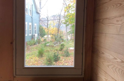 Brattleboro House | Sauna and Mountain Views, the Perfect Cozy Vermont Getaway