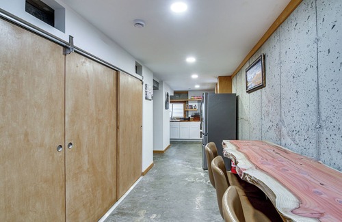 Bozeman Apartment | Sauna, Cold Plunge & More! Belgrade Getaway