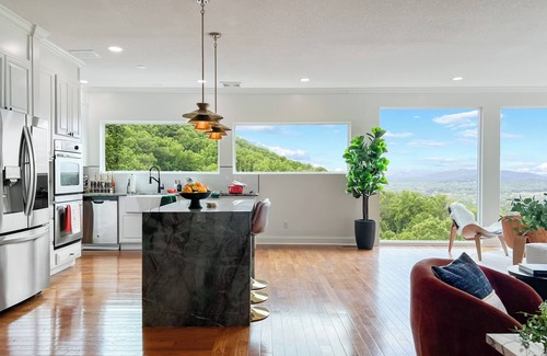 Fletcher House | Sauna, Theater, Game Room, Hot Tub, VIEWS!