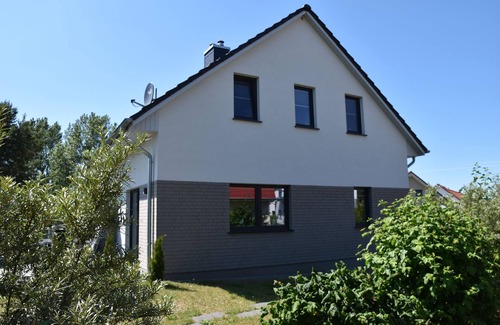 Fuhlendorf House | Sauna, whirlpool, fireplace, 3TV, WiFi, 2 bedrooms, SKY TV, terrace, LAST MINUTE