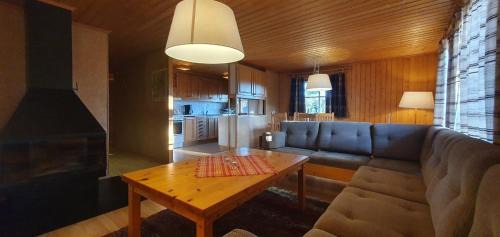 Lofsdalen House | Sauna | Wi-Fi | Terrace | Wood stove | Cable TV
