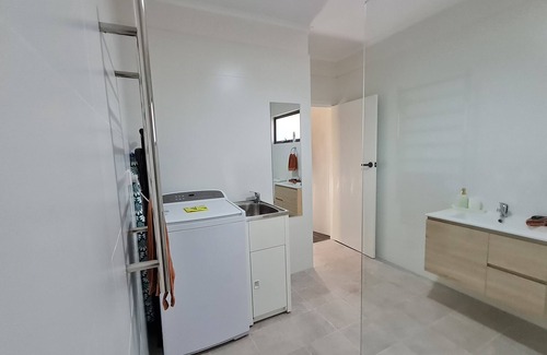 Port Pirie South Apartment | Sauvage - Luxury Garden Apartment