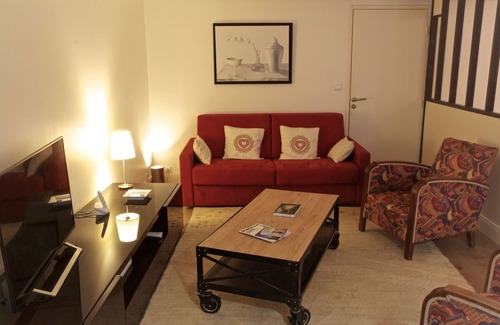 Saint-Michel Apartment | Sauvageau - 1 chambre avec parking