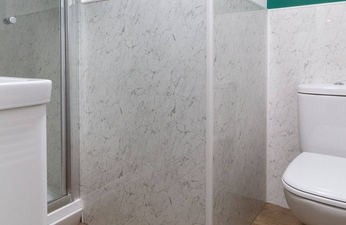 Oadby Apartment | SAV Apartments Flat 8 - 1 Bed Luxury Studio Apartment-Regent Road - Leicester
