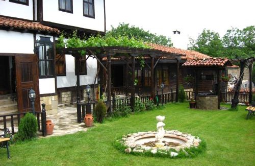 Zheravna House | Sava Cupetsa Guest House