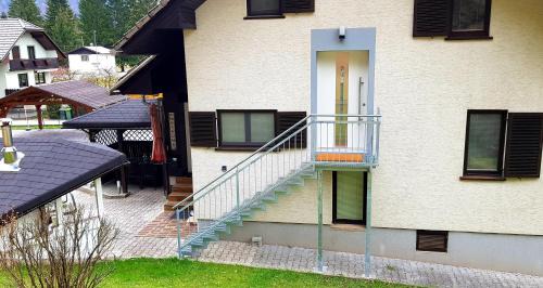 Dovje Apartment | SavaDolinka House