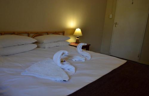 Grunau House | Savanna Guest Farm