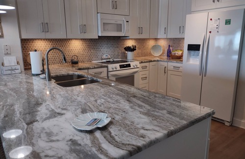 Palm Island Condo | Savannah House "B" 2 Bedroom 2 1/2 Bath on the Beach!
