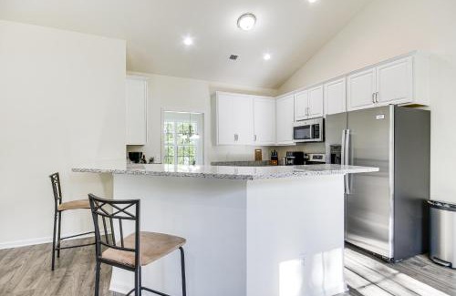 McCormick House | Savannah Lakes Village Home Golf and Hike!
