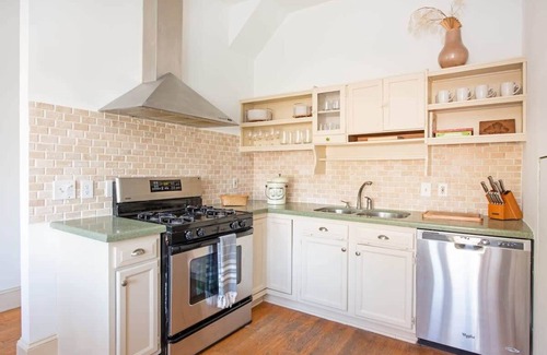 Cabbagetown House | Savannah Safari by Minty Living