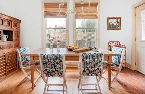 Cabbagetown House | Savannah Safari