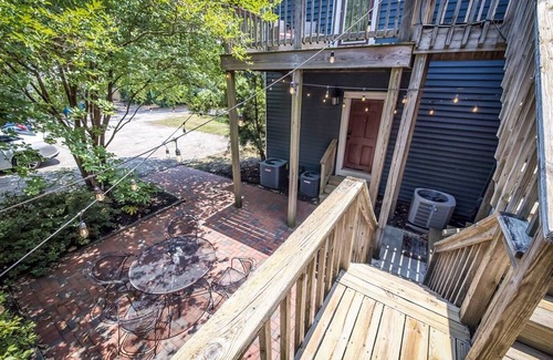 Wilmington Condo | Savannah Suite on Front