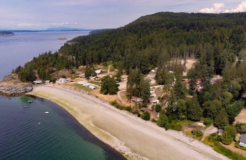 Powell River Cottage | Savary Island Escape