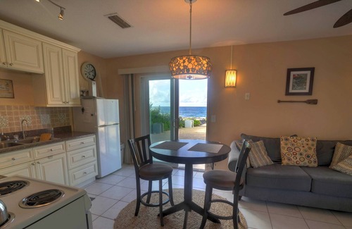 West End Cottage | Save with fall rates!! Charming, Romantic, Seaside Cottage with Stunning views