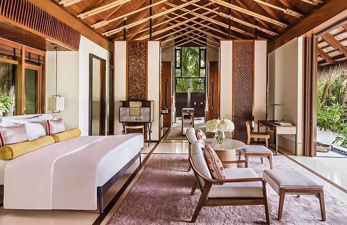 Reethi Rah Hotel | Savor An Exhilarating Experience! Direct Beach Access, Beach View, Outdoor Pool